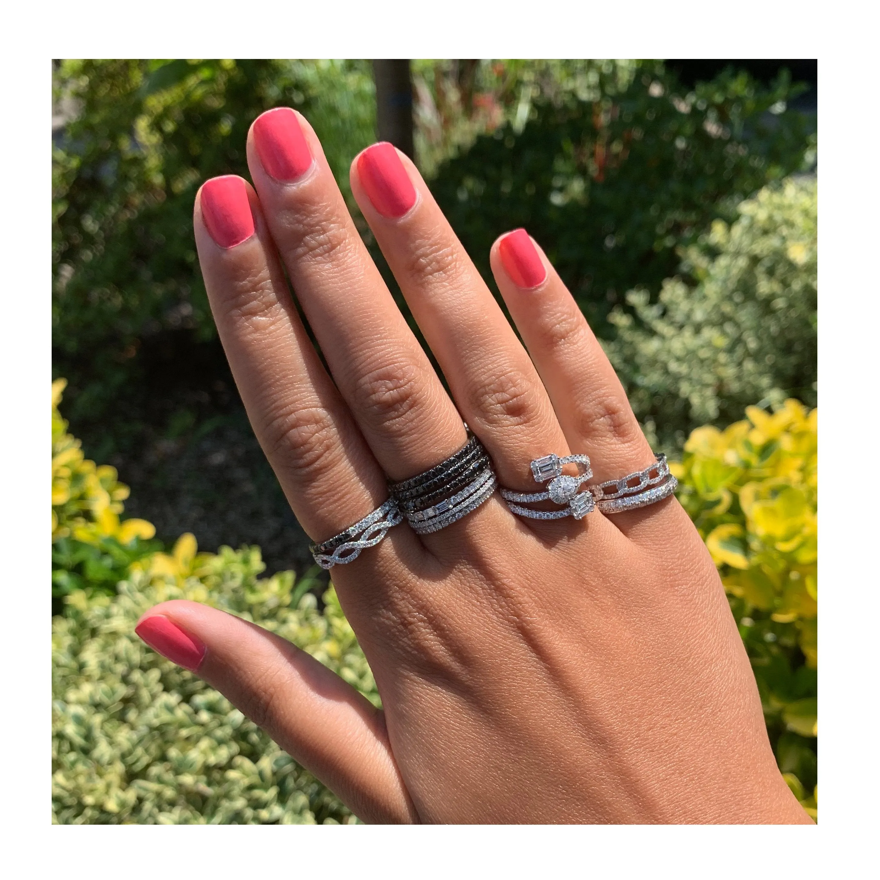 14k Gold & Diamond Twist Ring