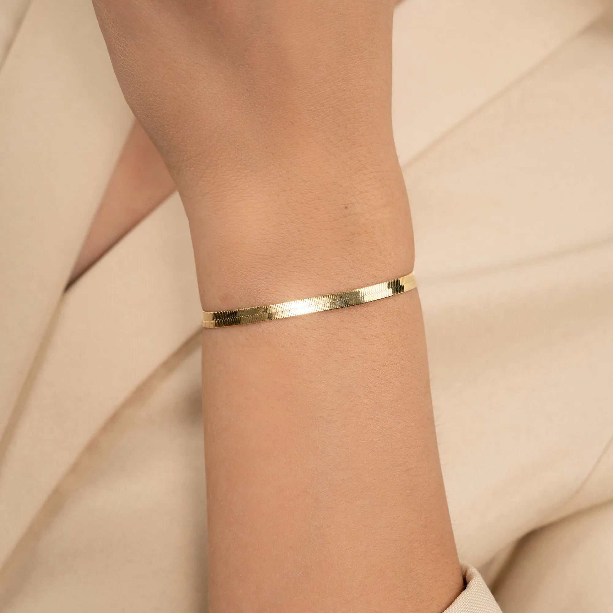 14k Gold Herringbone Bracelet, Henrietta SARAHELISE