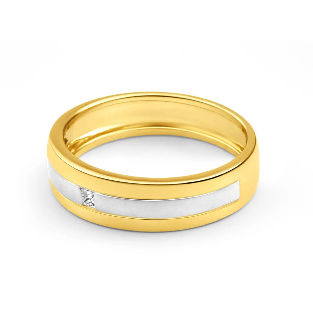 9ct Yellow Gold & White Gold Grooved Mens Diamond Ring Shiels