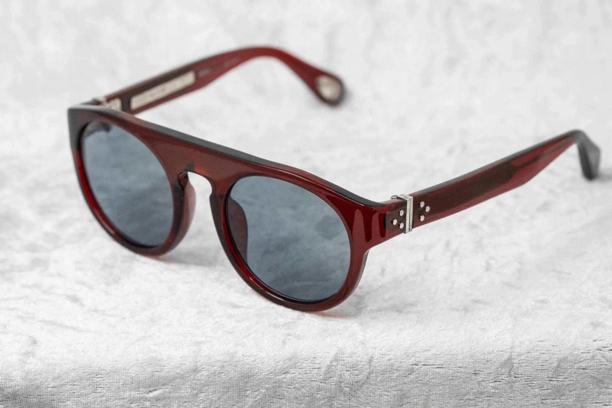 Ann Demeulemeester Sunglasses Flat Top Round Bordeaux Red and Blue