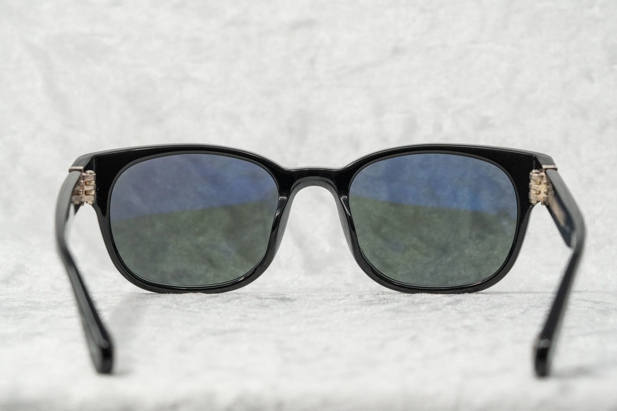 Ann Demeulemeester Sunglasses Rectangular Black and Grey