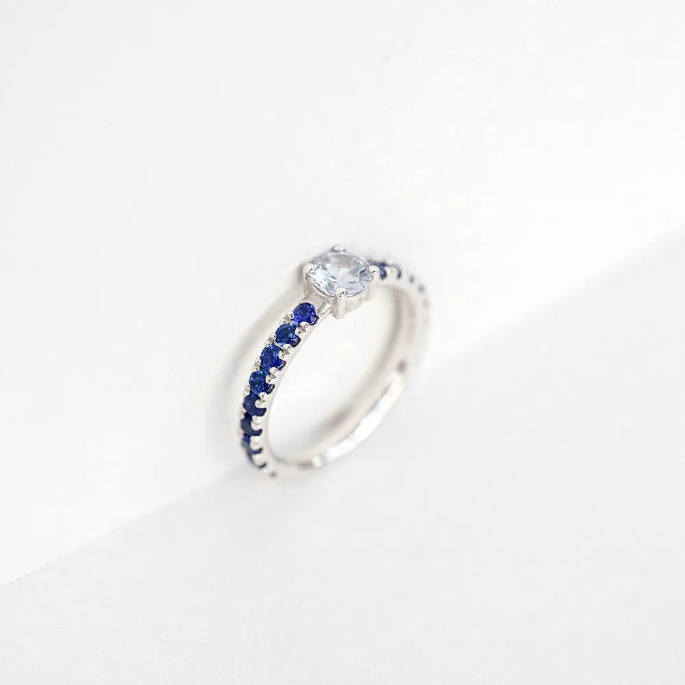 Candy Shades of Blue 18K Whitegold Ring w. Sapphires