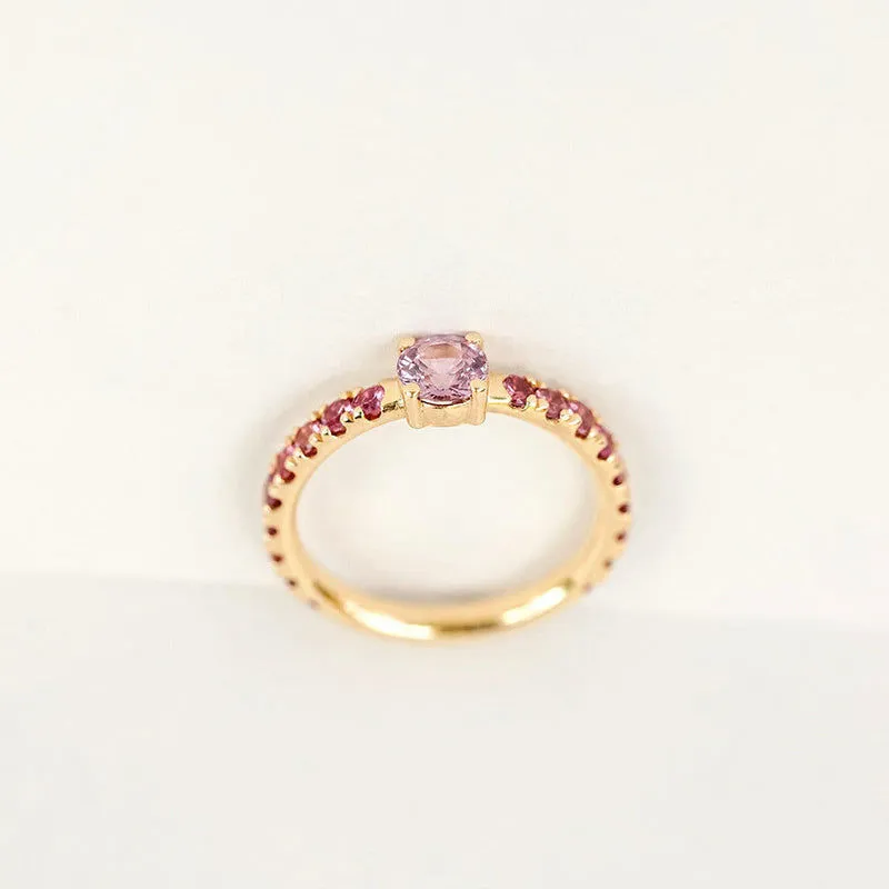 Candy Sweet Violet 18K Gold Ring w. Sapphires