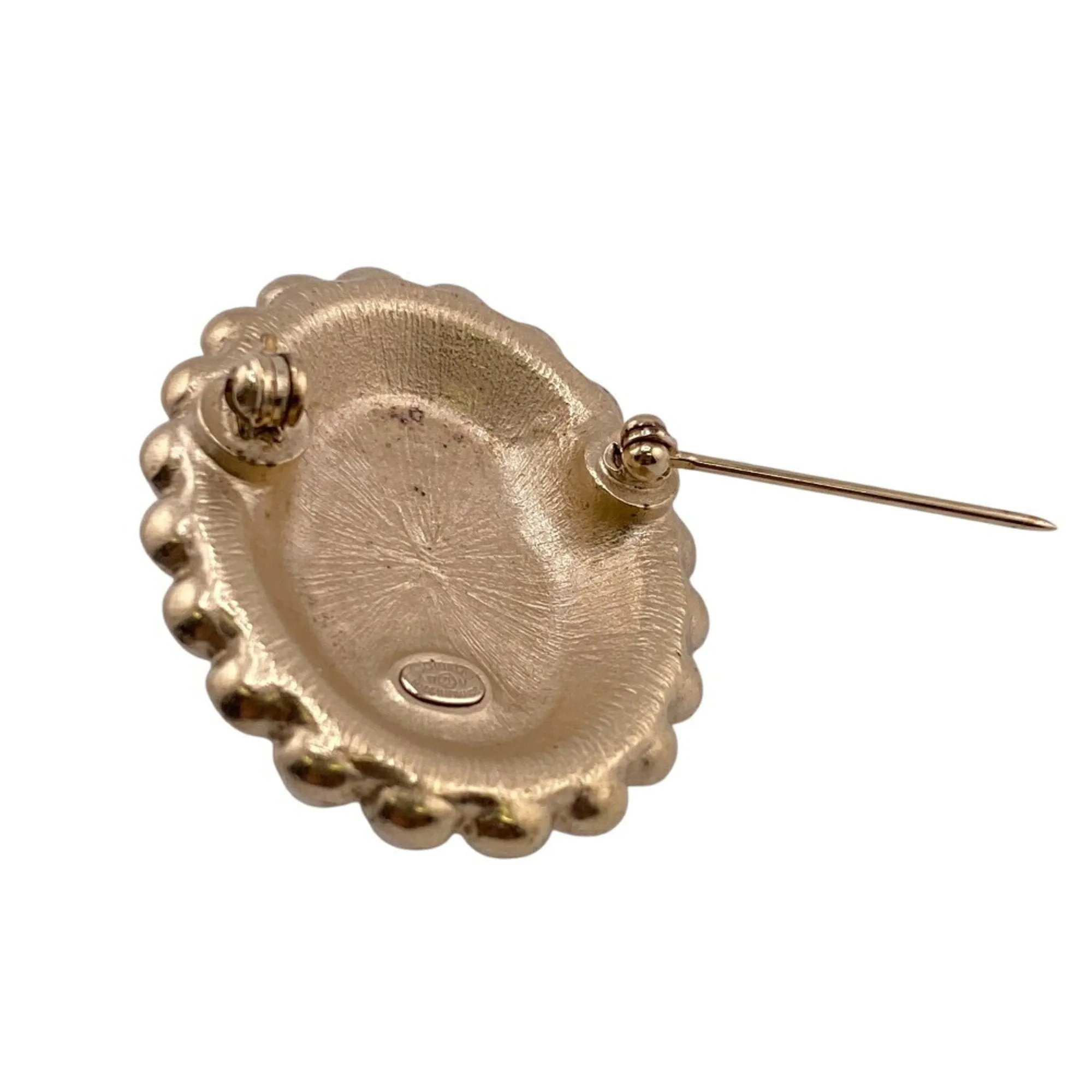 Chanel Brooch (Pre-Owned)