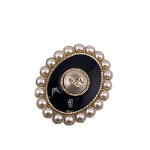 Chanel Brooch (Pre-Owned)