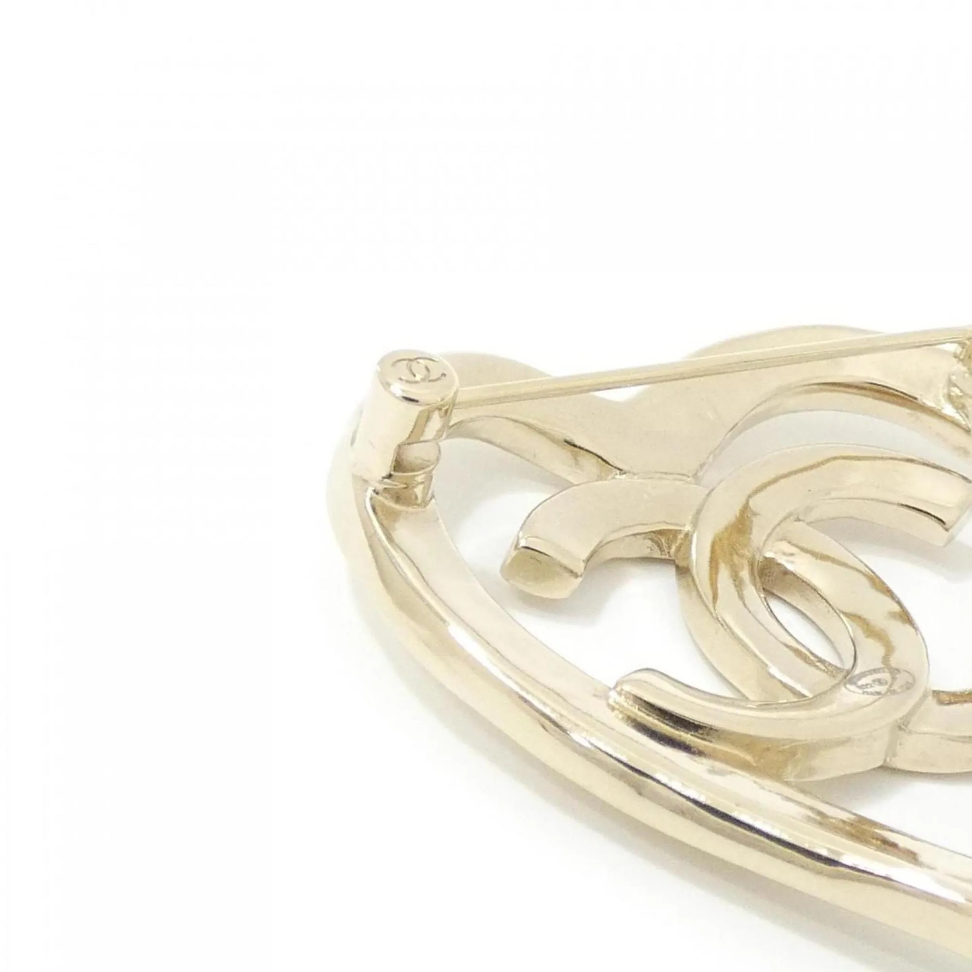 Chanel Brooch (Pre-Owned)