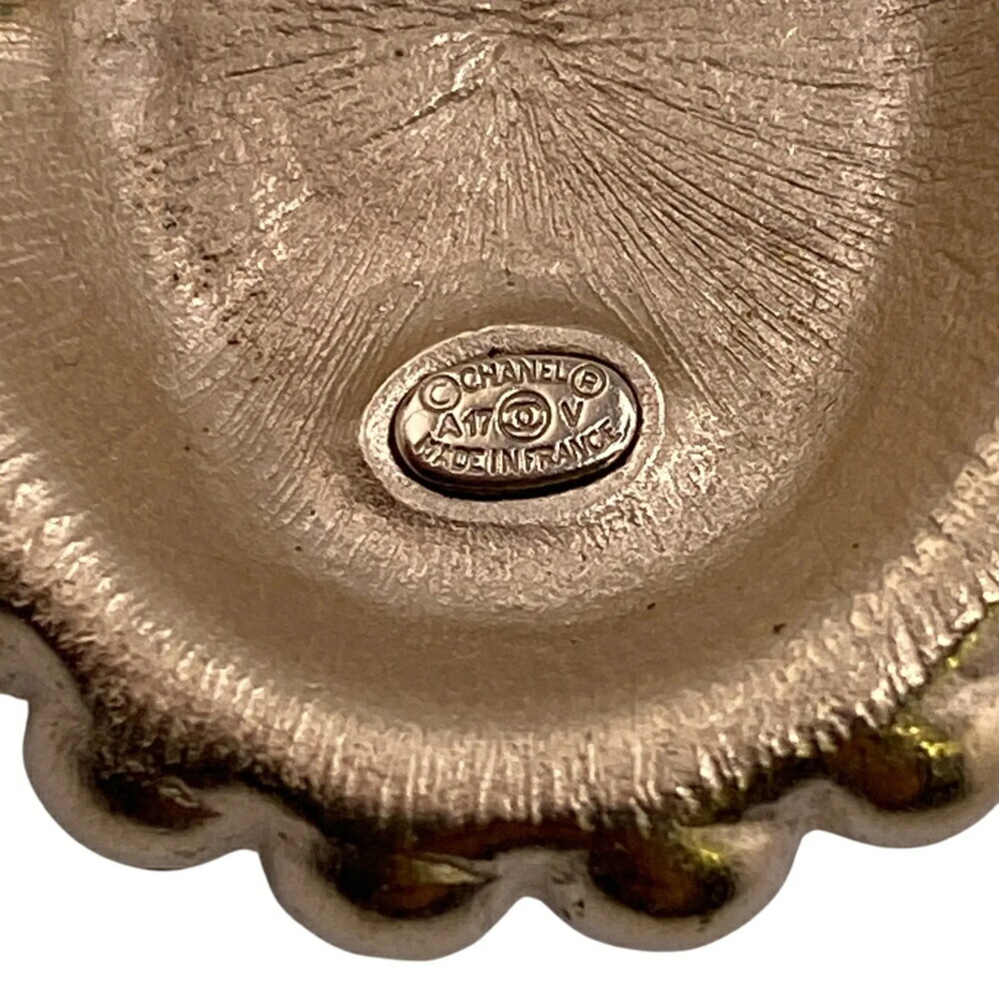 Chanel Brooch (Pre-Owned)