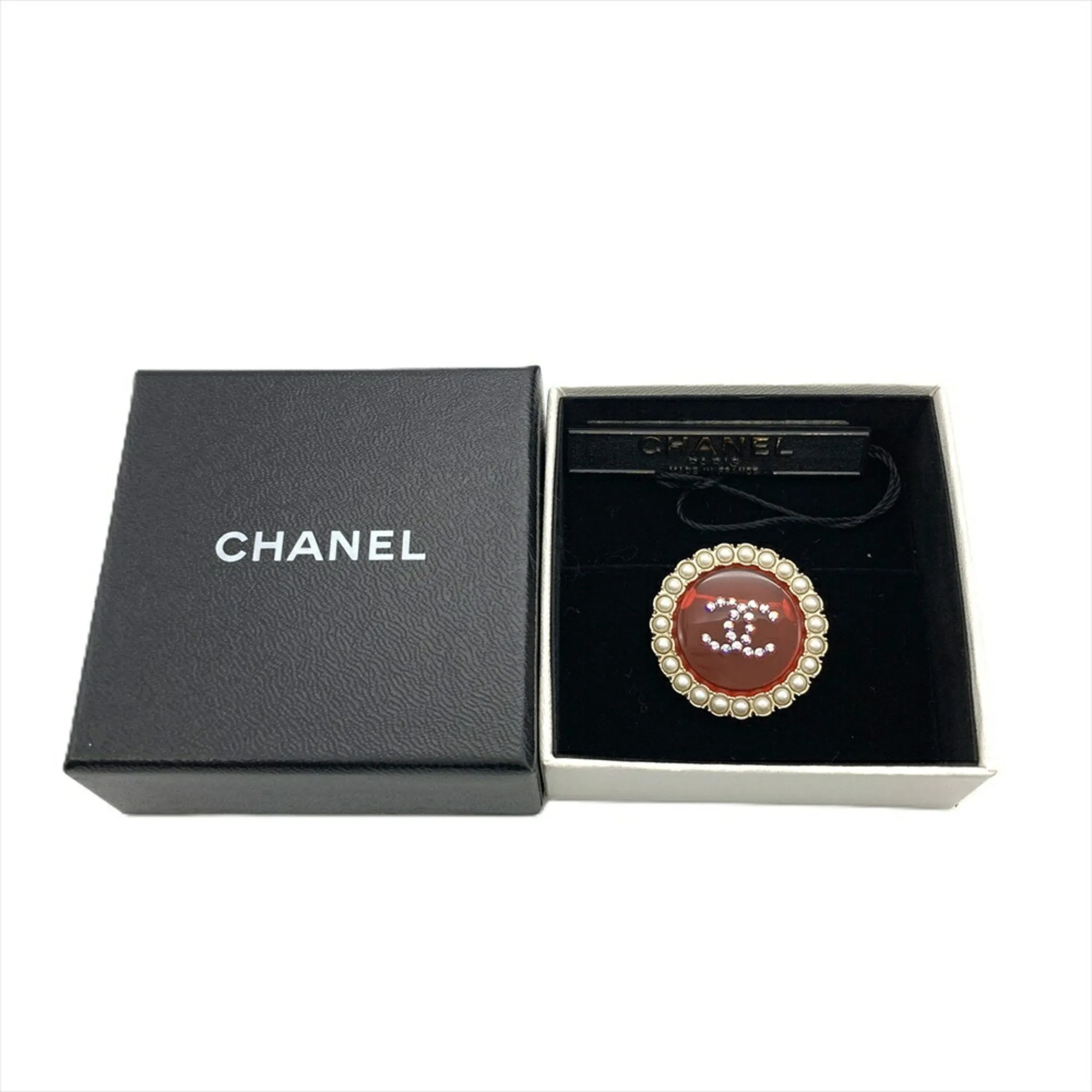Chanel gold Color Artificial ivory Metal Resin Brooch (Pre-Owned)