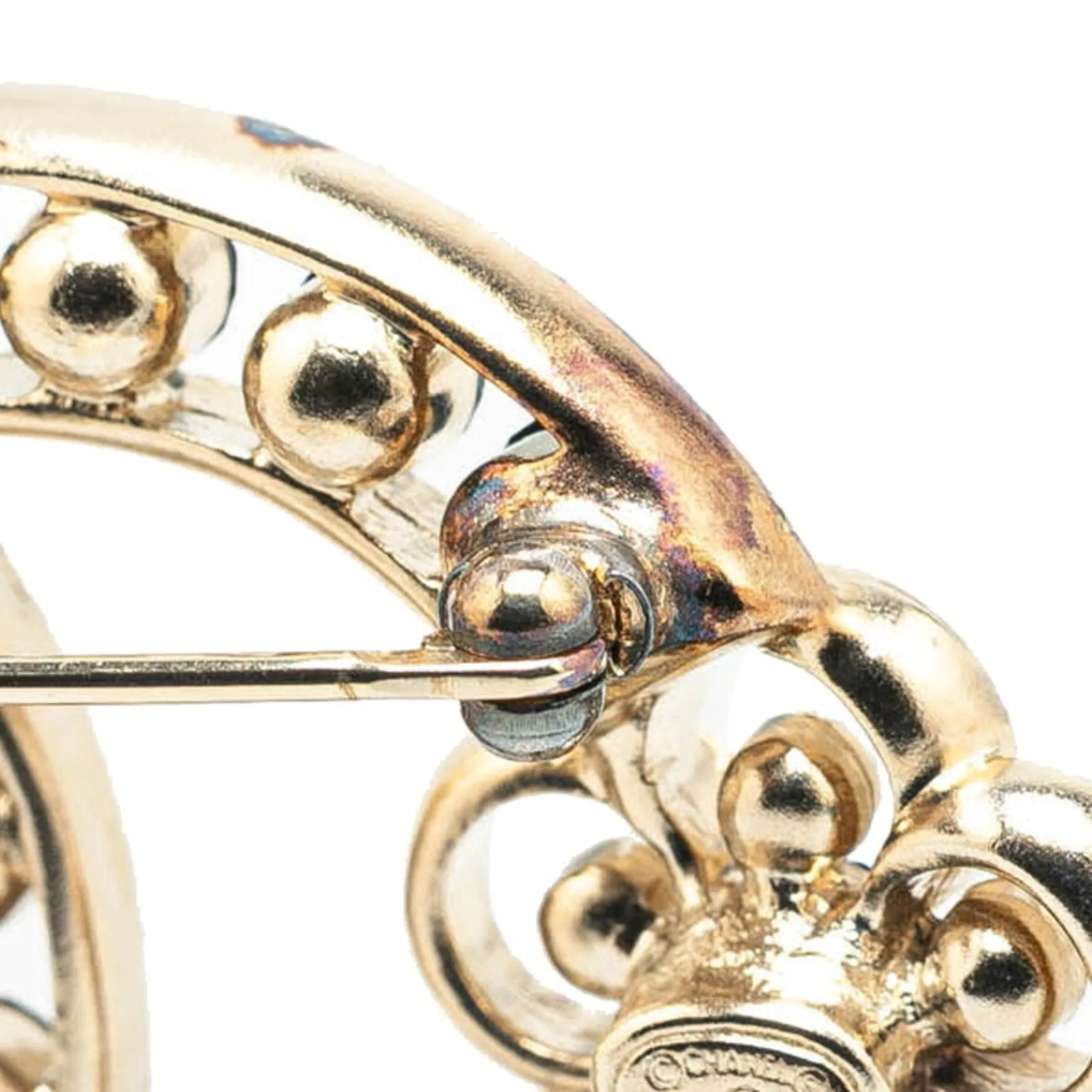 Chanel gold gold Plating Brooch (Pre-Owned)