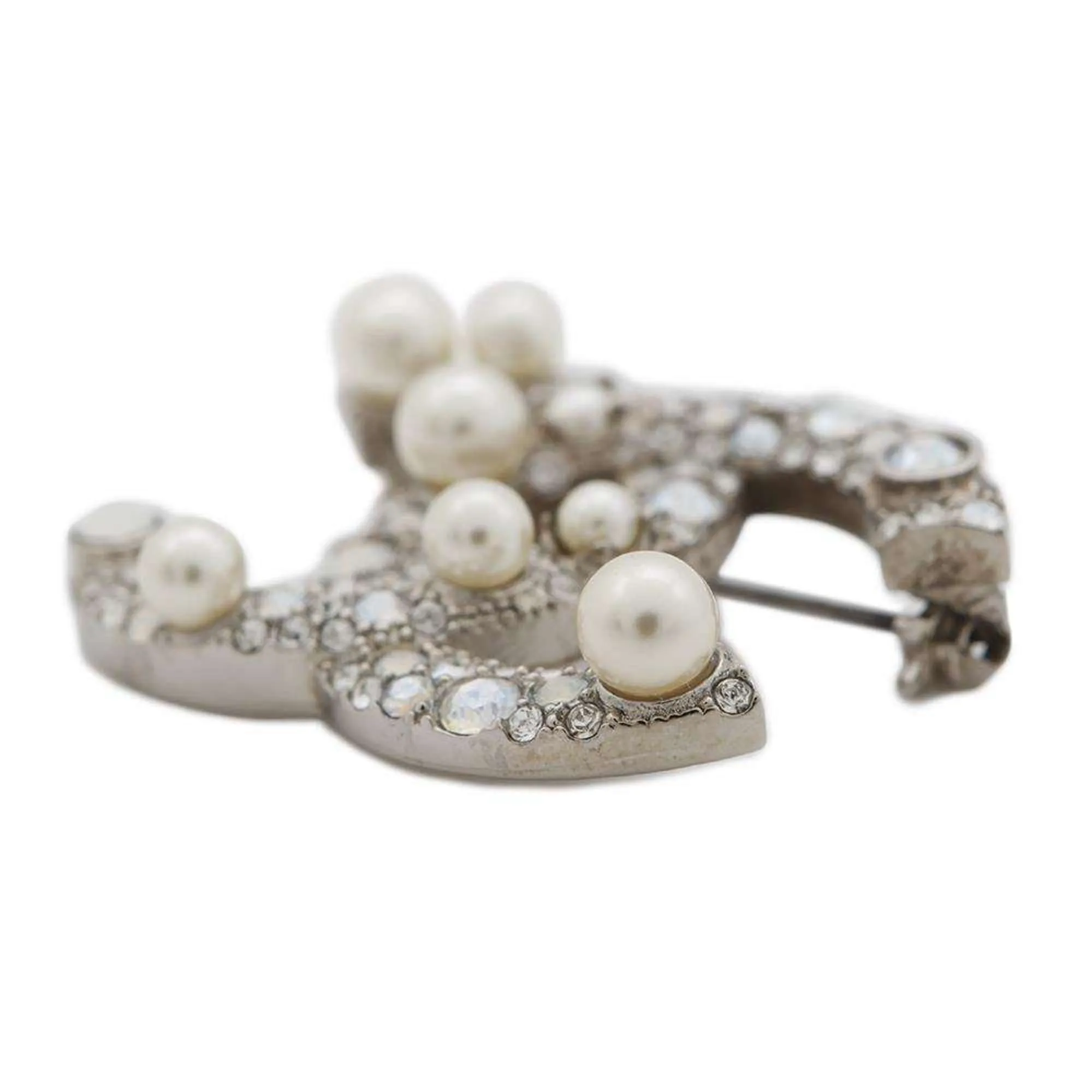 Chanel Metal Brooch (Pre-Owned)