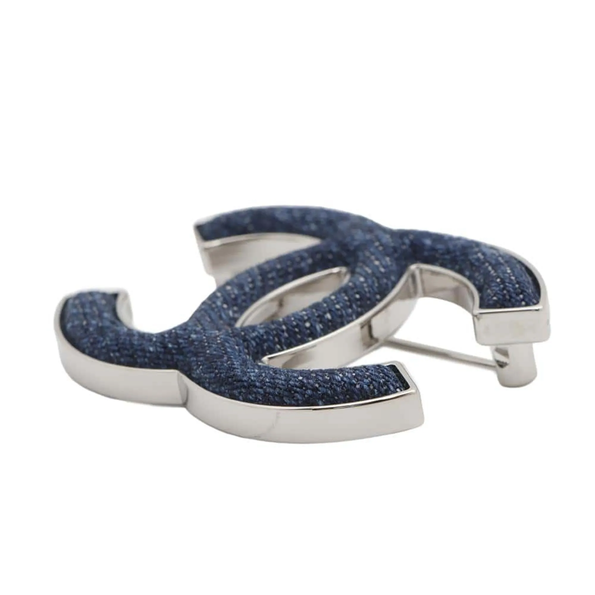 Chanel Metal Brooch (Pre-Owned)