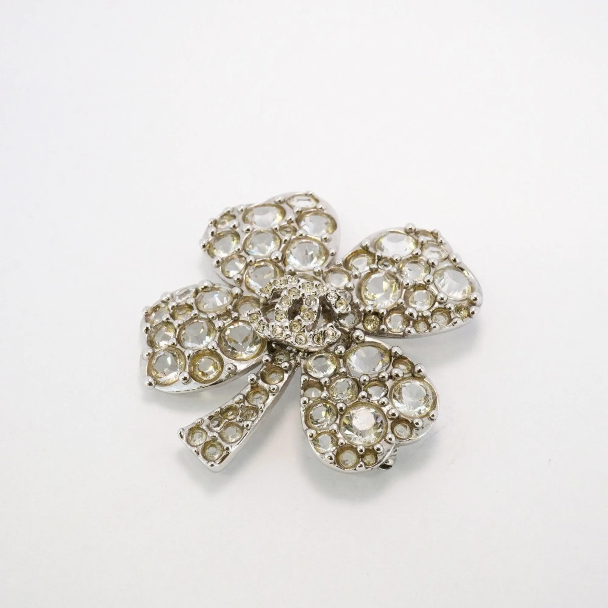 Chanel Metal Brooch (Pre-Owned)
