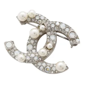 Chanel Metal Brooch (Pre-Owned)