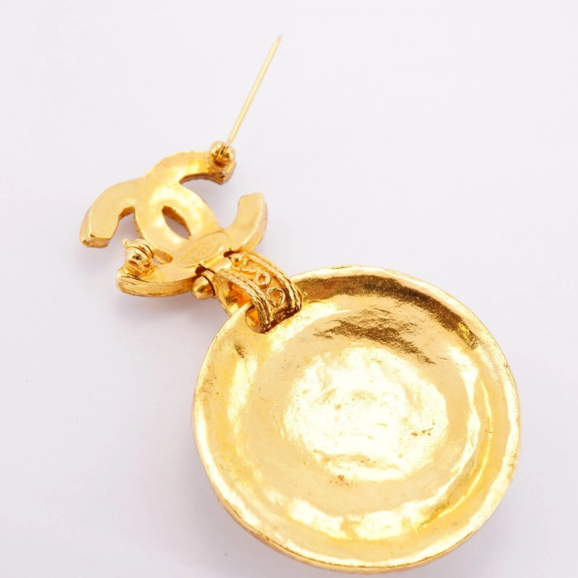 Chanel  Plating Brooch (Pre-Owned)