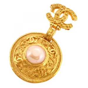 Chanel  Plating Brooch (Pre-Owned)