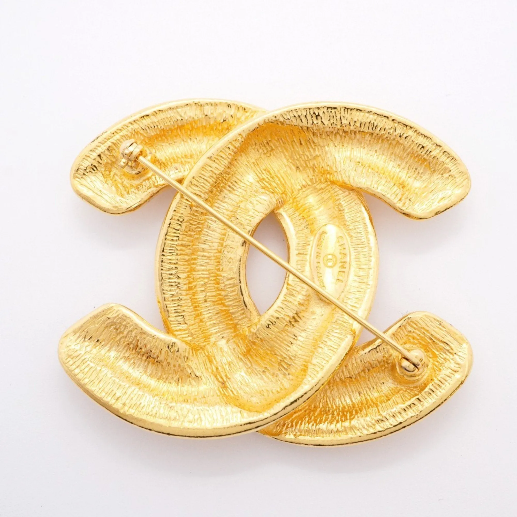 Chanel  Plating Brooch (Pre-Owned)