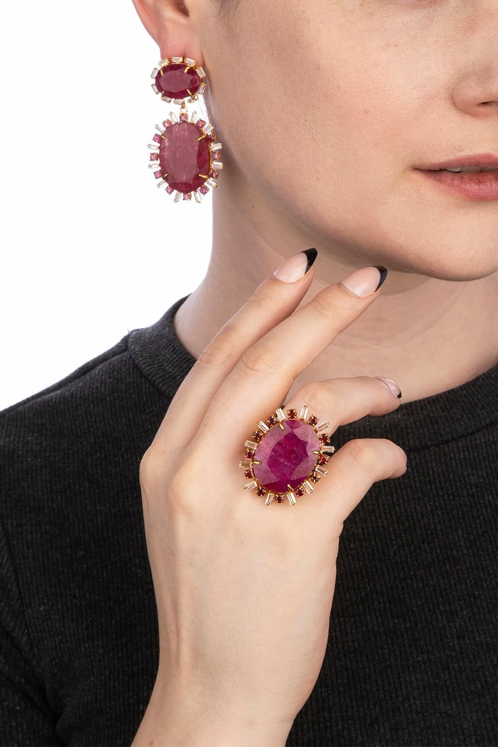 Corrundum Baguette Oval Earrings
