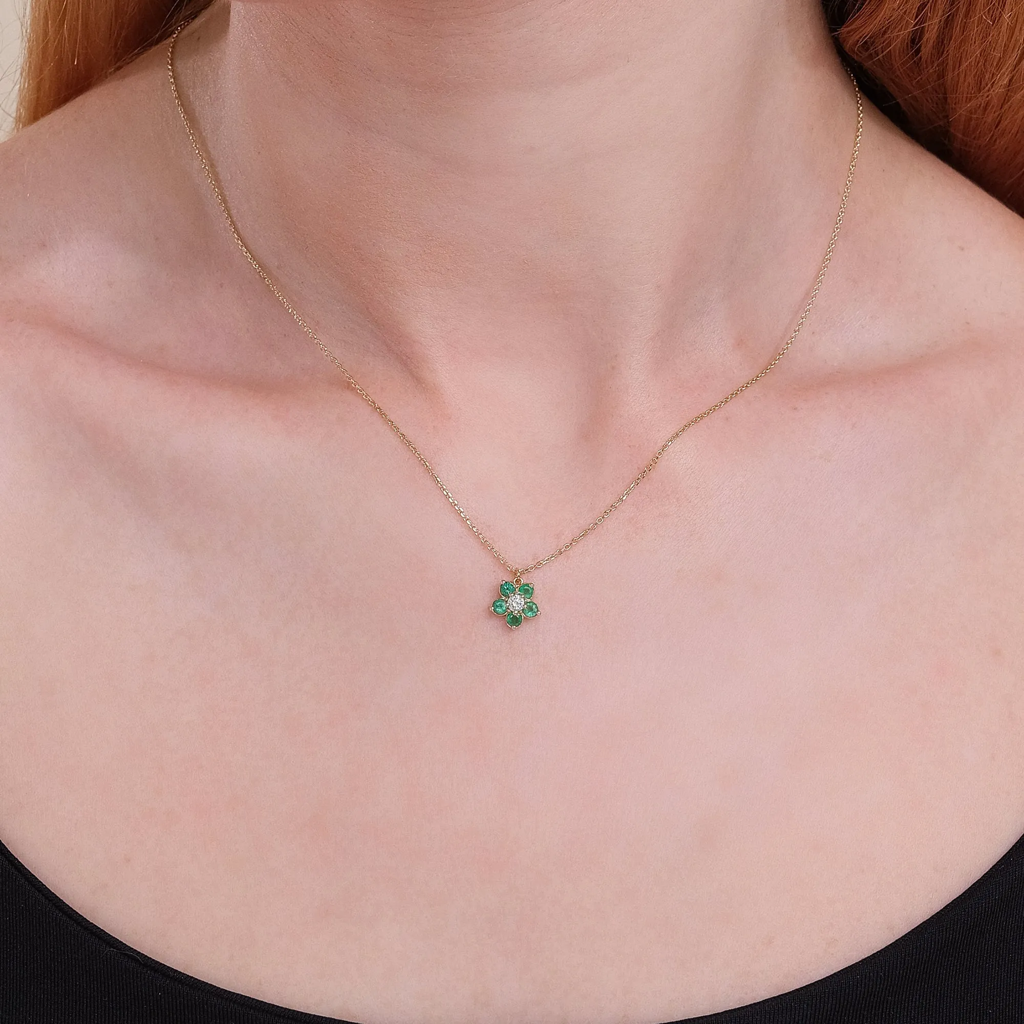 Emerald Flower Necklace, Alondra SARAHELISE