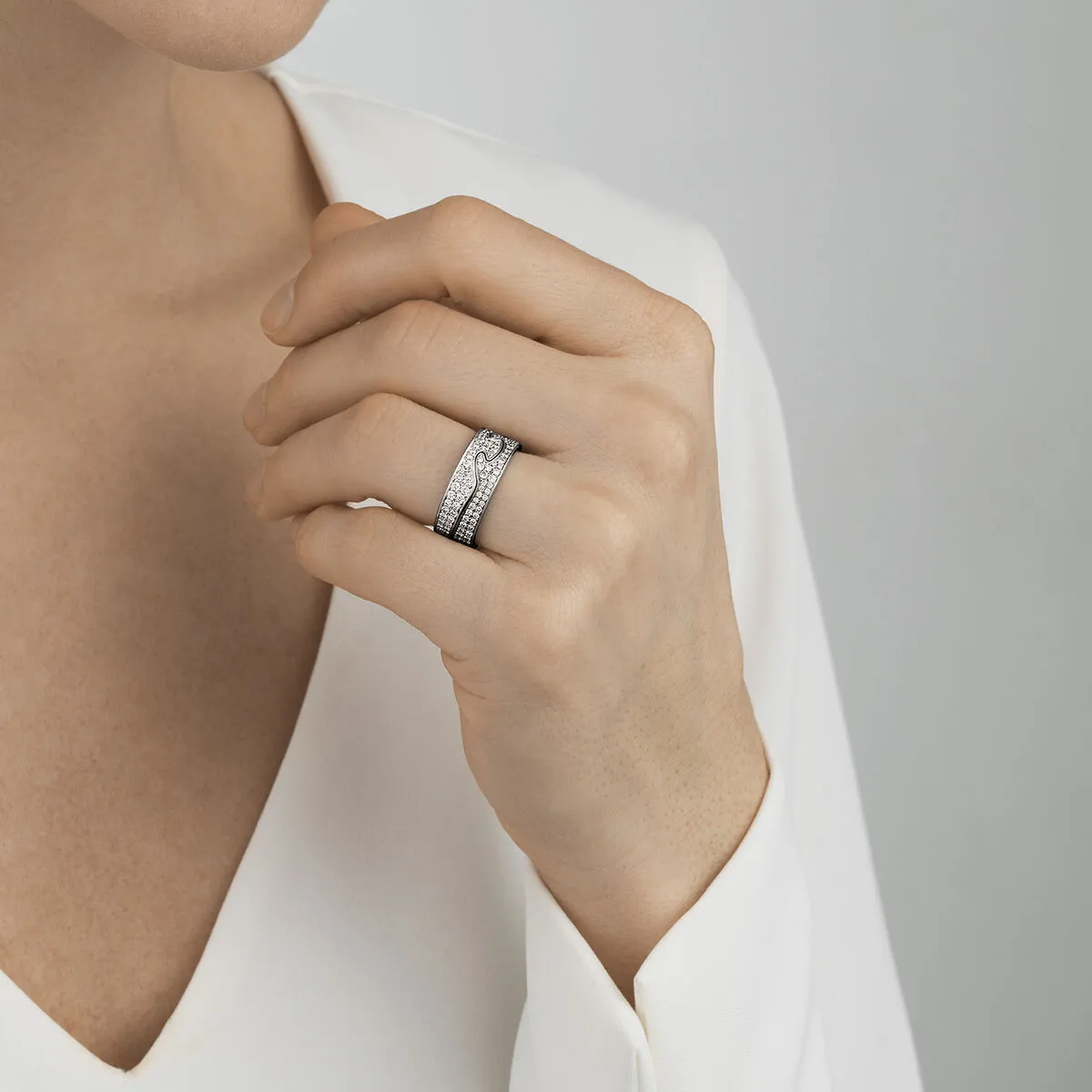 Fusion Pavé 18K White Gold Rings w. Diamonds