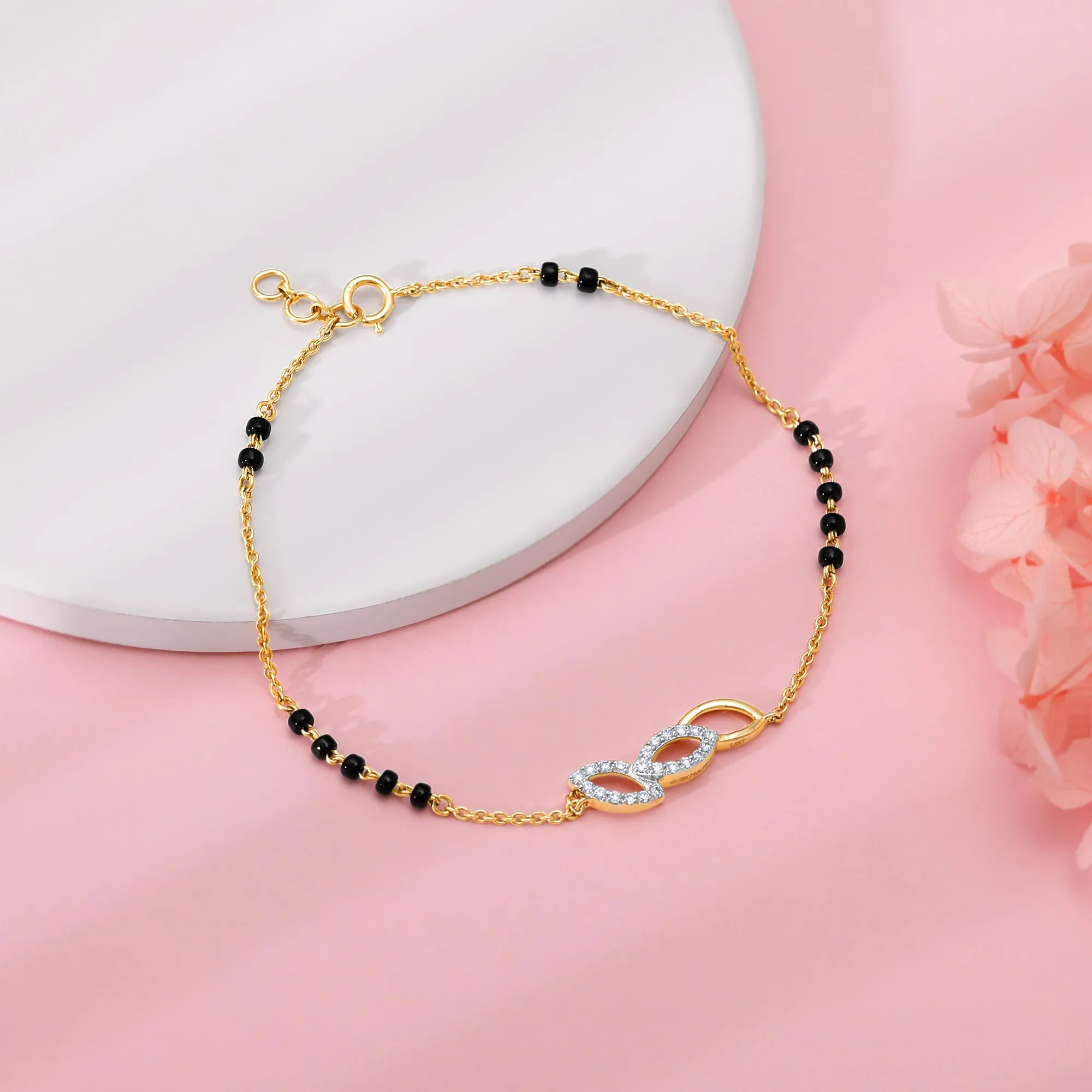 Gold Sneha Mangalsutra Diamond Bracelet Giva