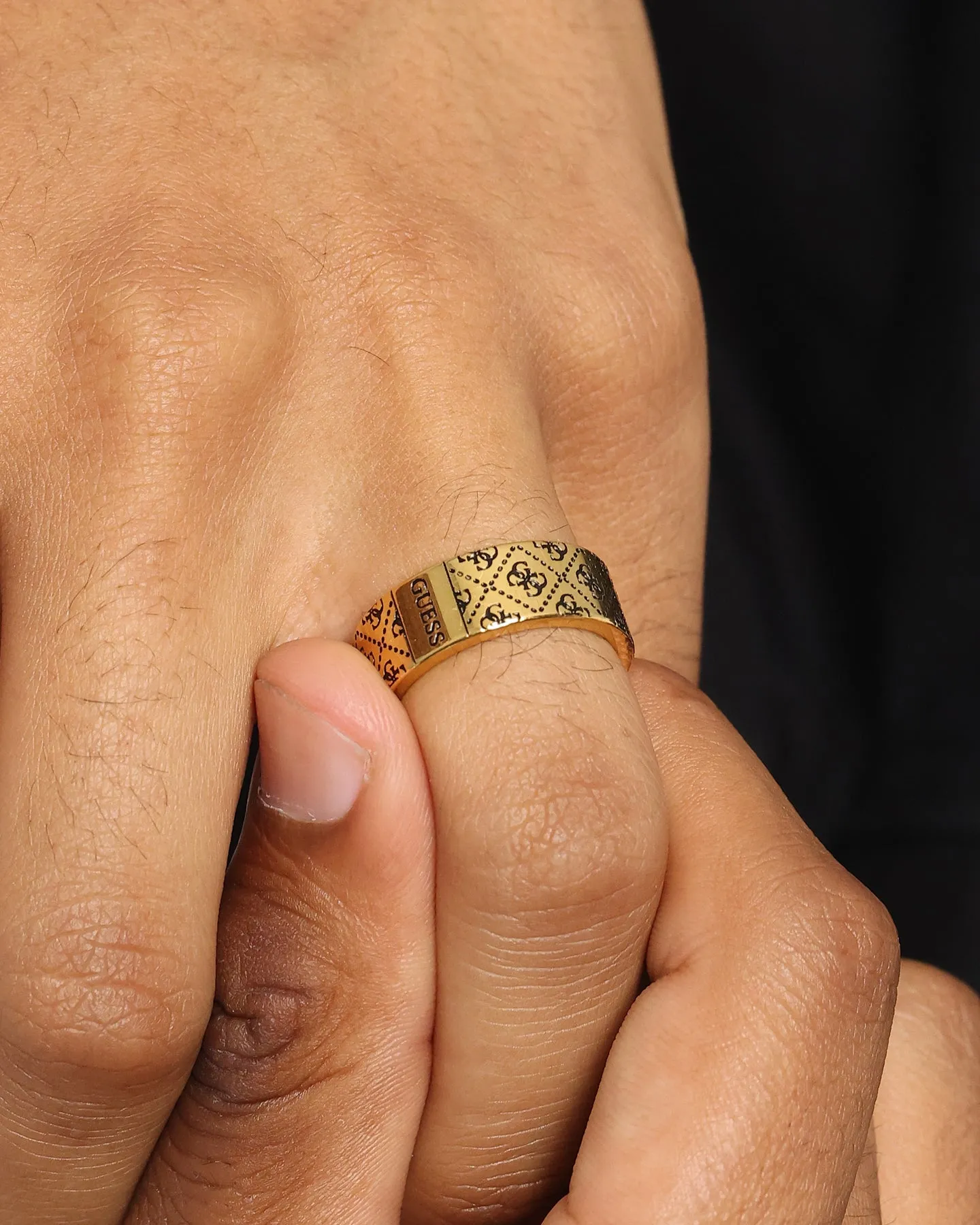 Guess Mainline 8mm 4G Pattern Ring Antique Gold