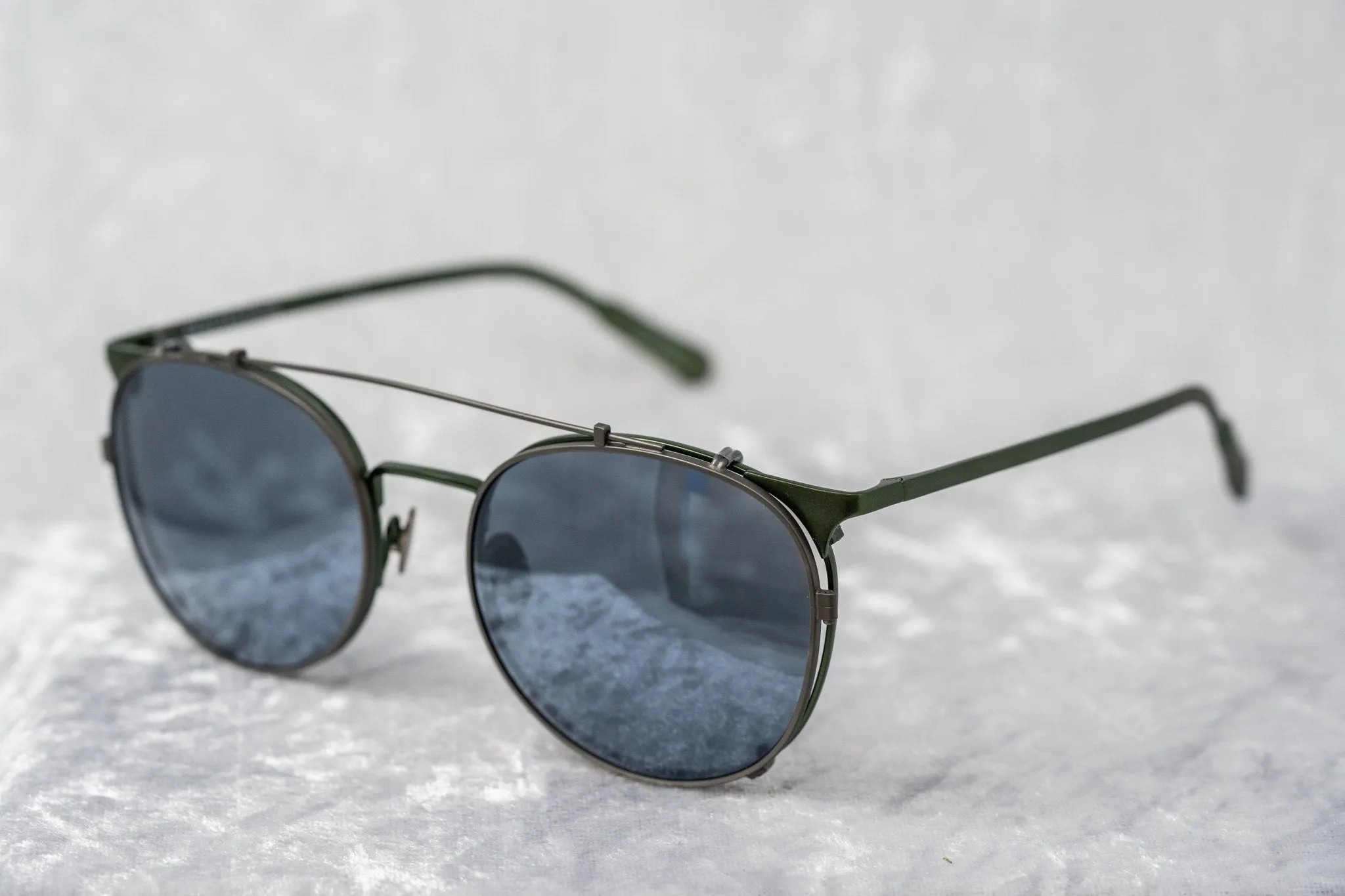 Kris Van Assche Sunglasses Round Green and Flash