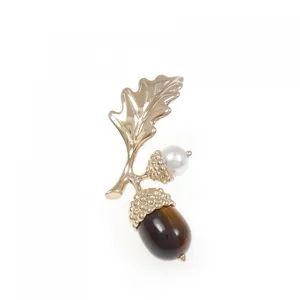 Mikimoto pink gold (18K) Brooch (Pre-Owned)