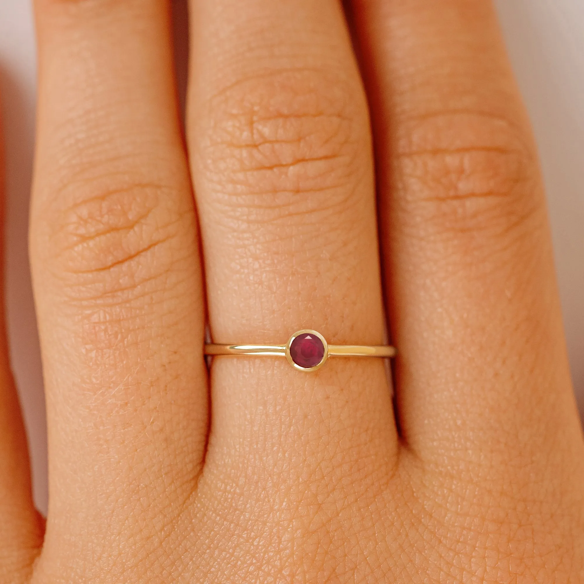 Natural Ruby Ring, Vienna SARAHELISE