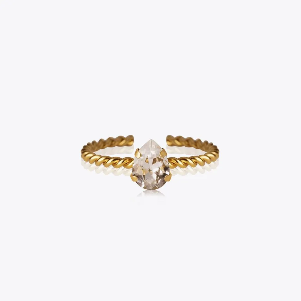 Niki Ring / Crystal Caroline Svedbom