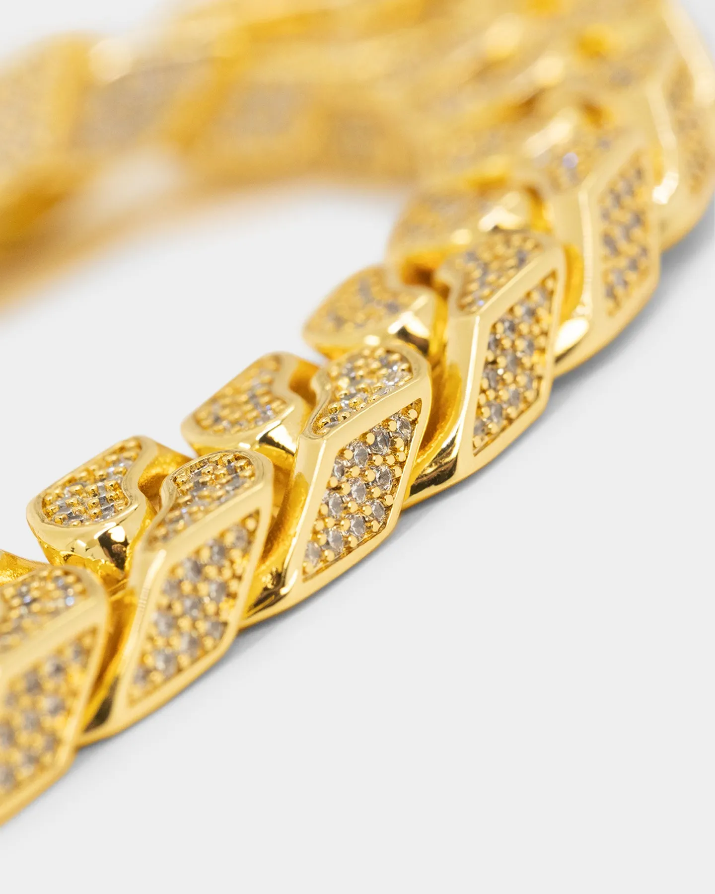 NXS Goliath Iced Curb Chain Iced Gold