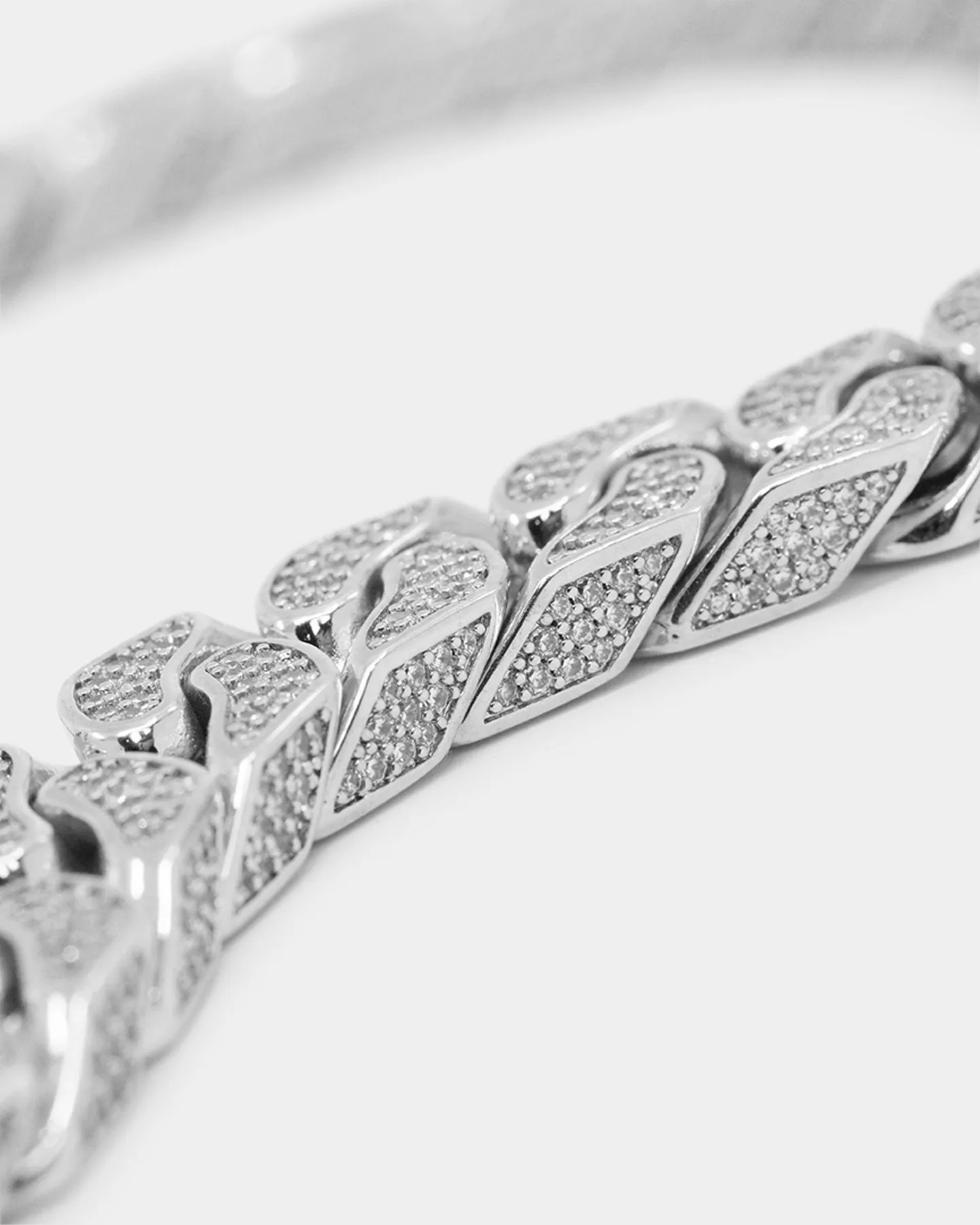 NXS Goliath Iced Curb Chain Iced White Gold
