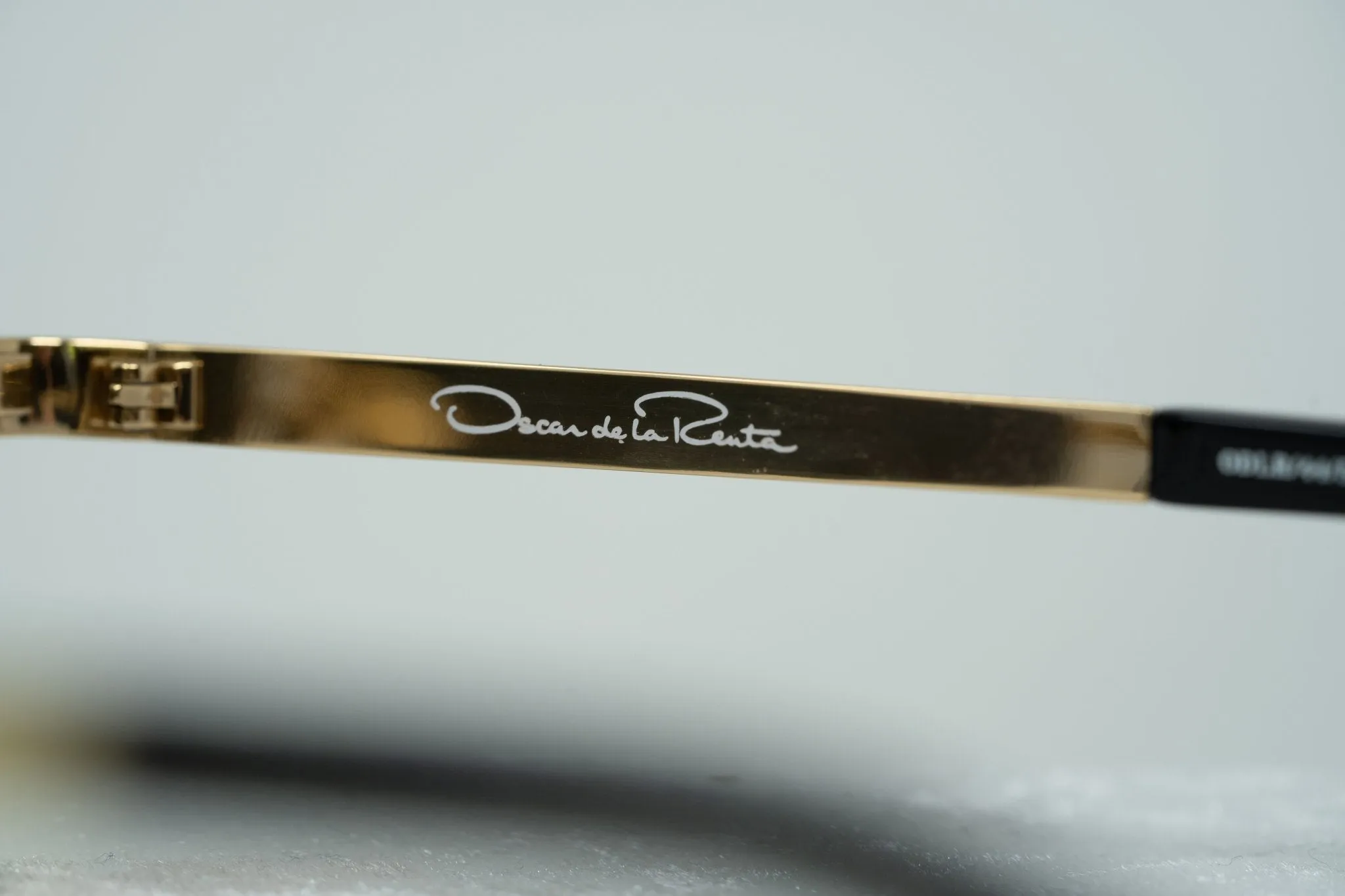 Oscar De La Renta Sunglasses Rose Gold and Green