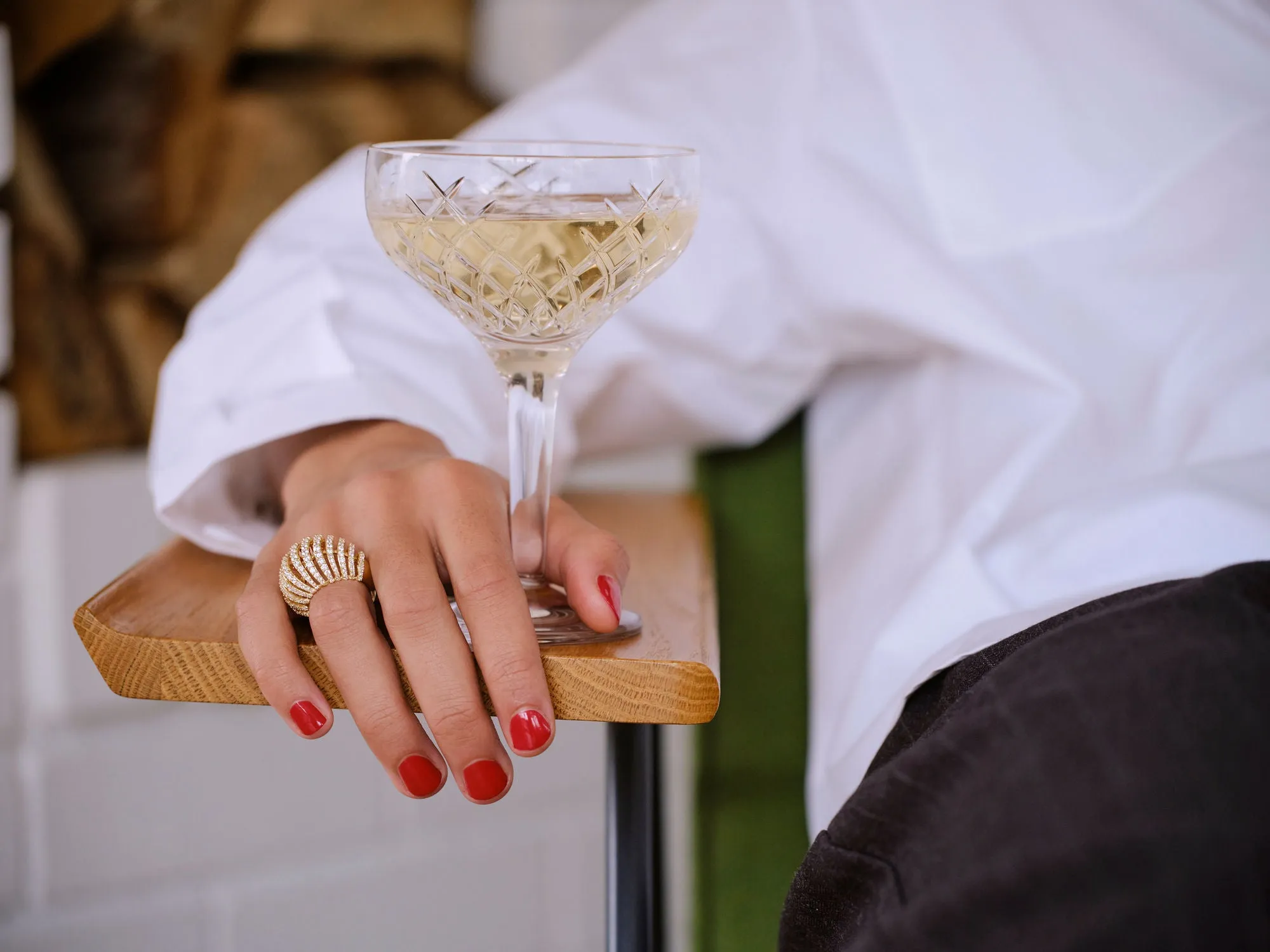 Ribbed VOID 18K Gold Plated Ring w. Zirconias