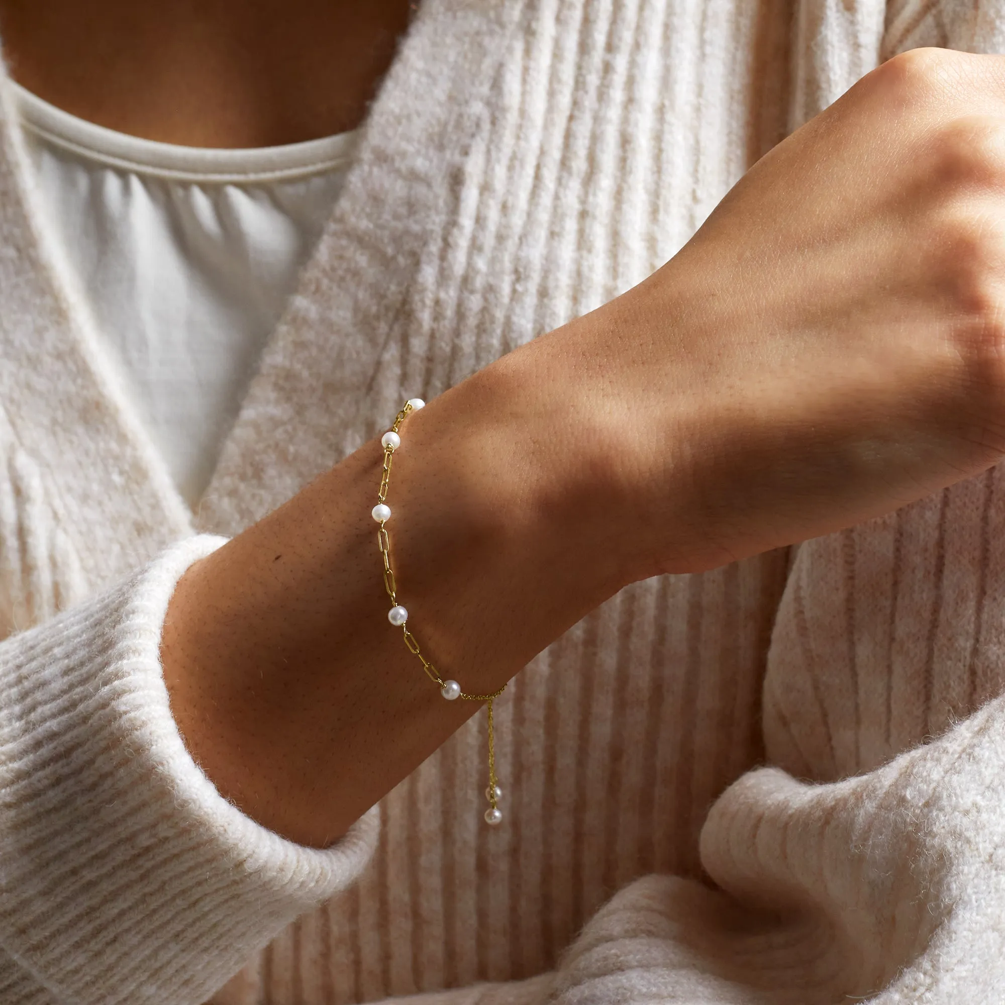 Ross-Simons 3-3.5mm Cultured Pearl and 14kt Yellow Gold Paper Clip Link Bolo Bracelet
