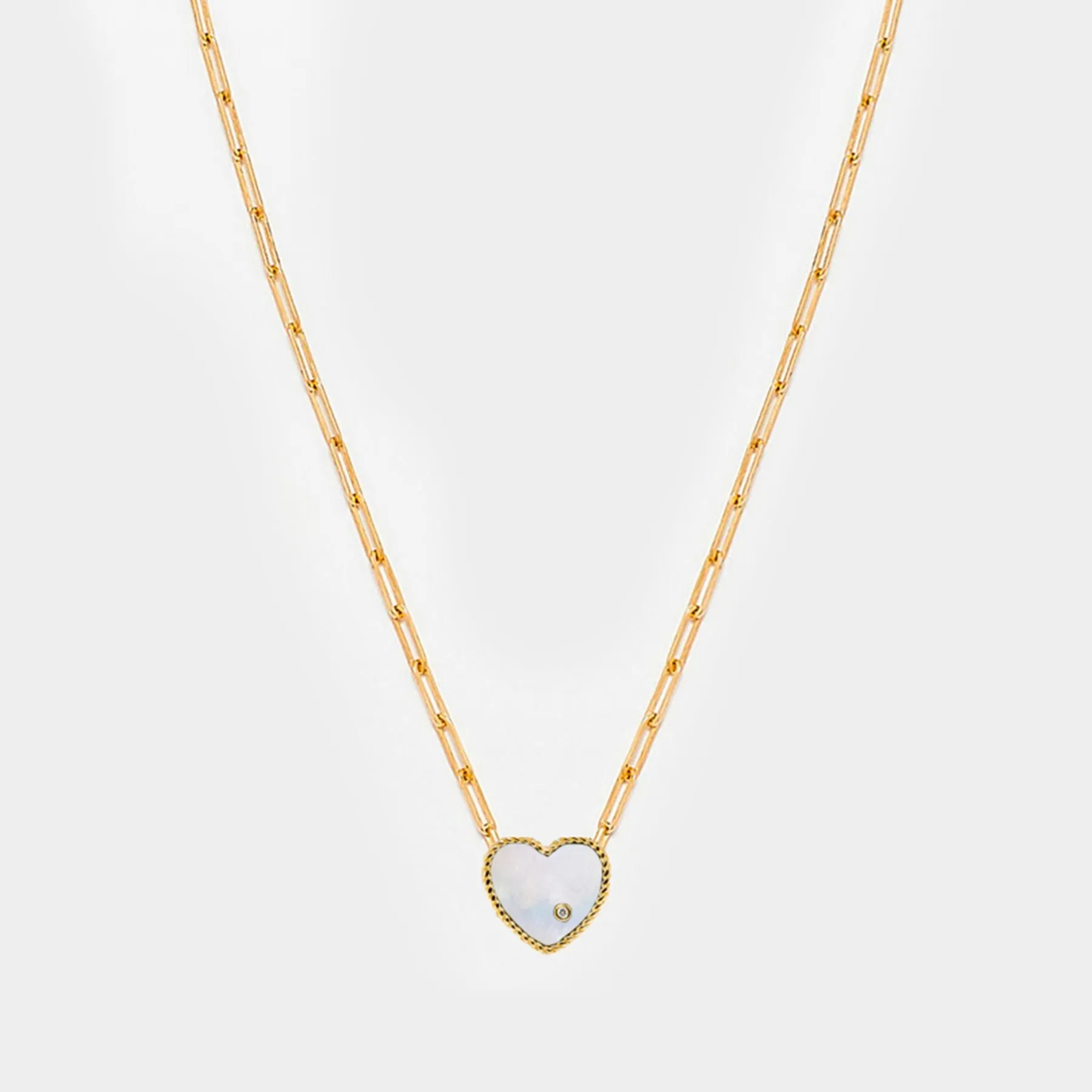 Small Solitary Heart Necklace in 9 carat gold, mother of pearl and diamonds