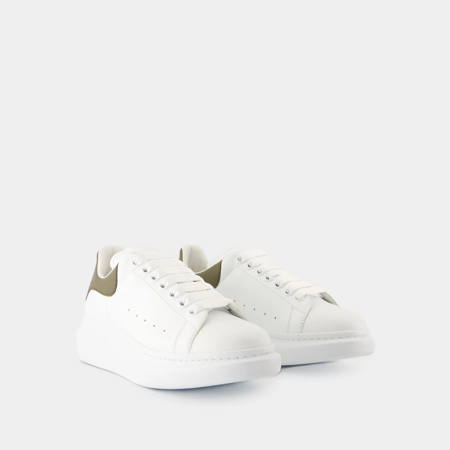 Sneakers Oversized - Alexander McQueen - Leather - White