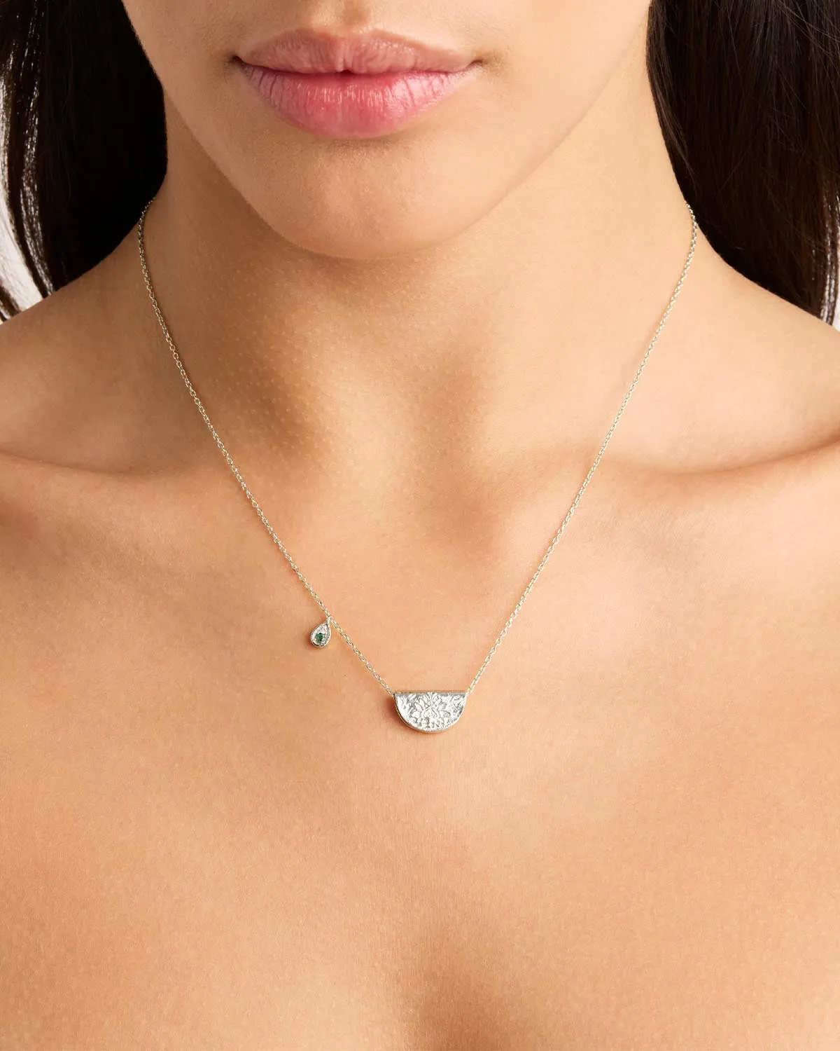 Sterling Silver Lotus Birthstone Necklace - May - Emerald Bycharlotte