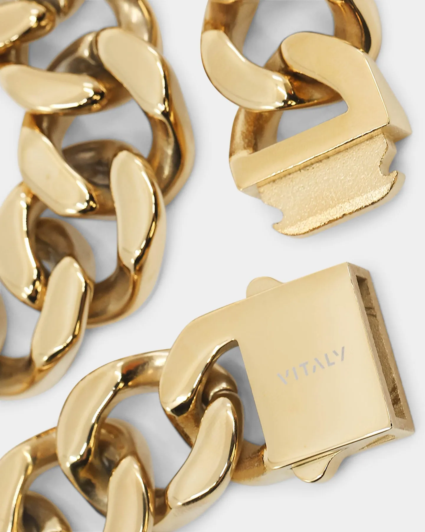 Vitaly Unisex Riot Cuban Chain Gold